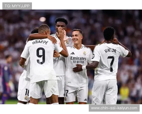 皇马中场直接破门，维尼修斯再添进账